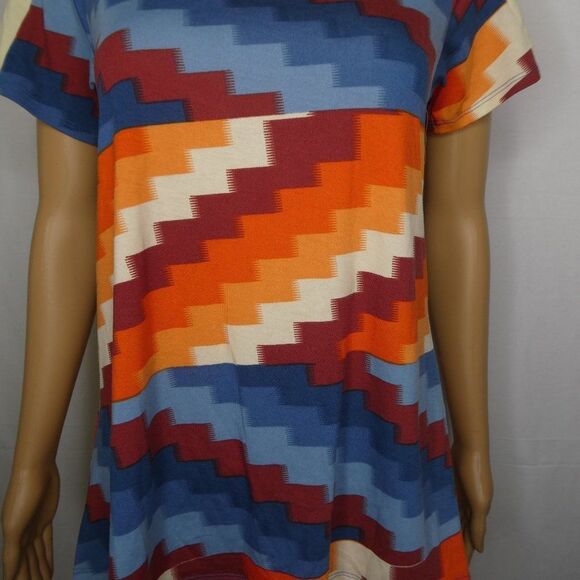 LulaRoe Classic Tee Tribal Striped T Shirt Boho XS Zigzag Chevron Orange - Picture 7 of 10